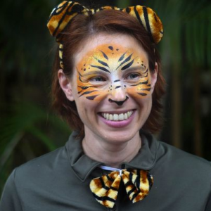 惨！佛罗里达动物园饲养员遭老虎咬死 以“与虎对话”闻名